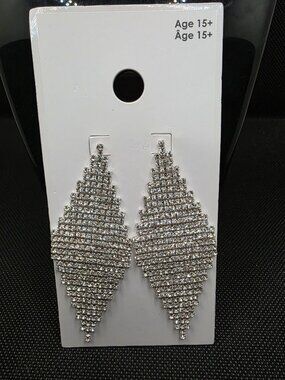 New silver tone rhinestone drop earrings